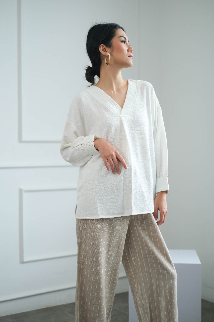 Merta Flowy Blouse