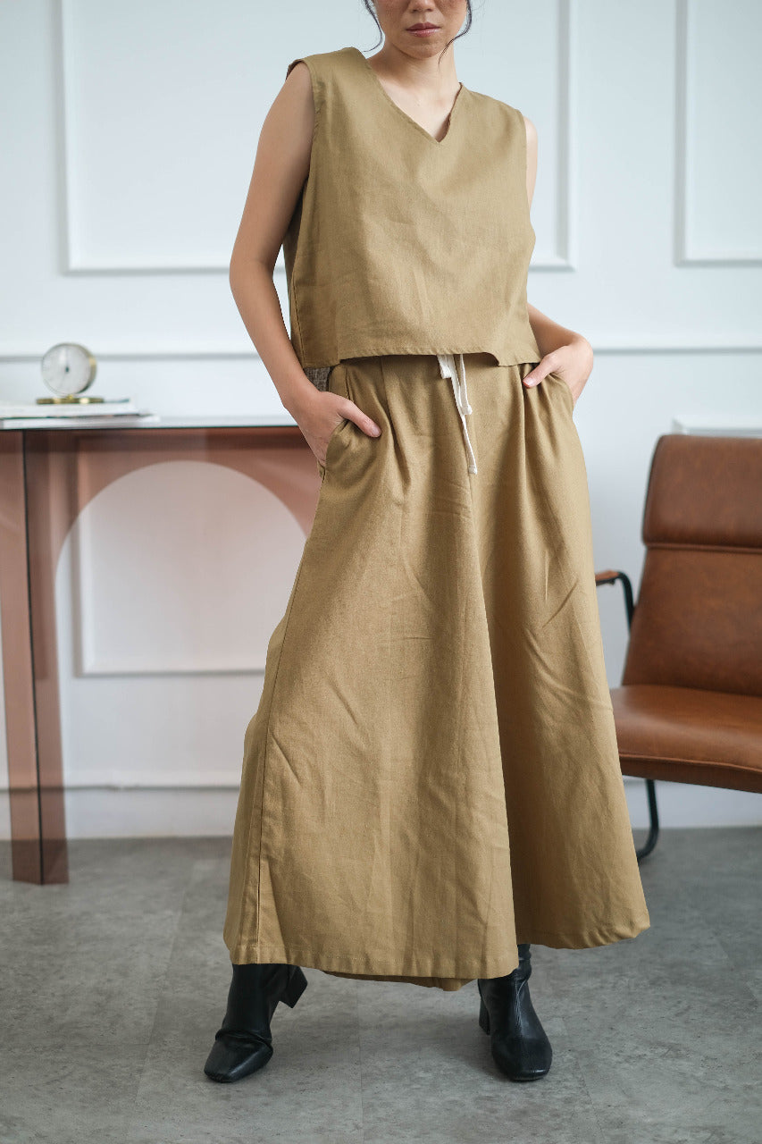 Yuri Linen Set