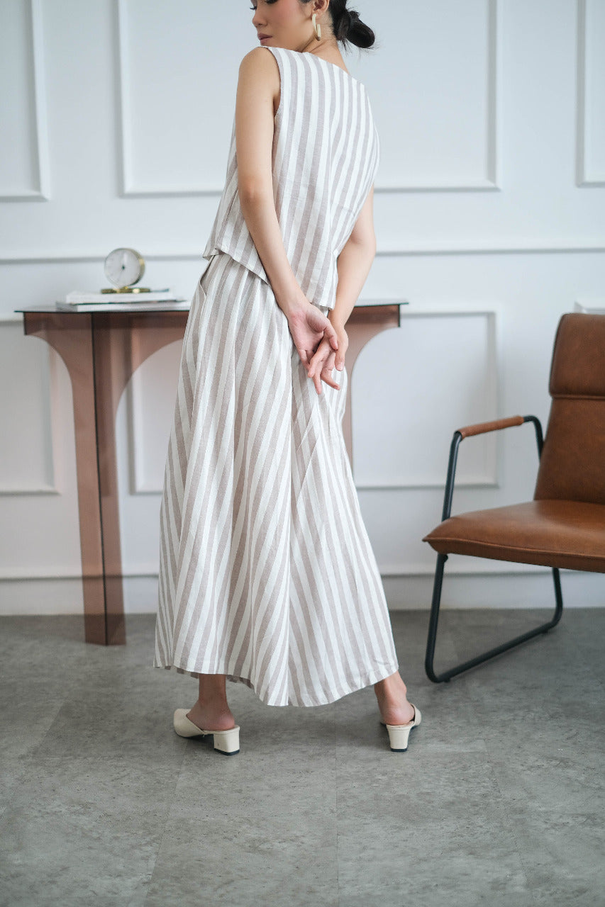 Yuri Linen Set